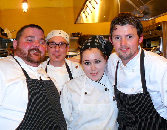 Kitchen crew at Toulouse Dec 2009.JPG